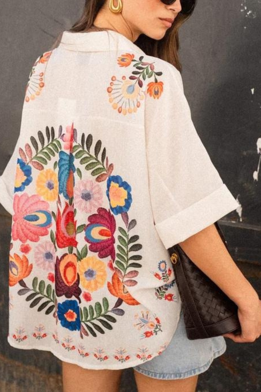 Women's Floral Print Shirt – Oversized Button-Down & Botanical Detail
