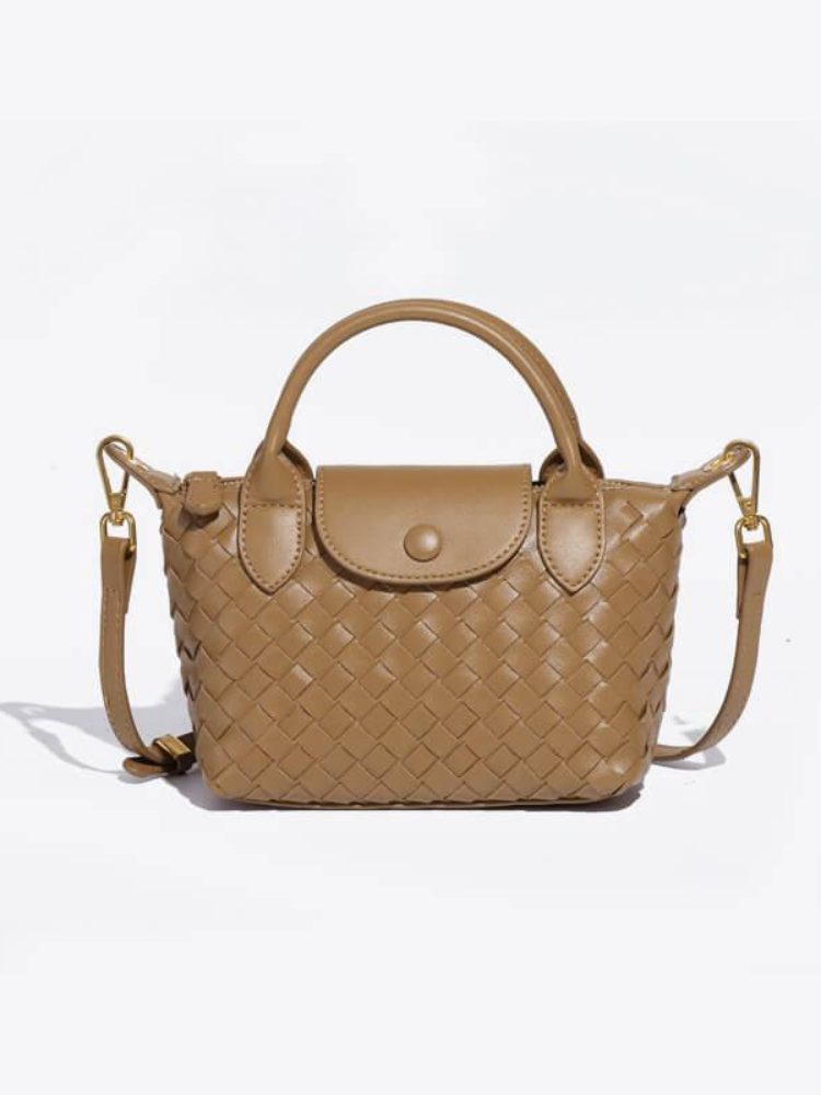 Woven Mini Crossbody Bag – Compact & Sophisticated