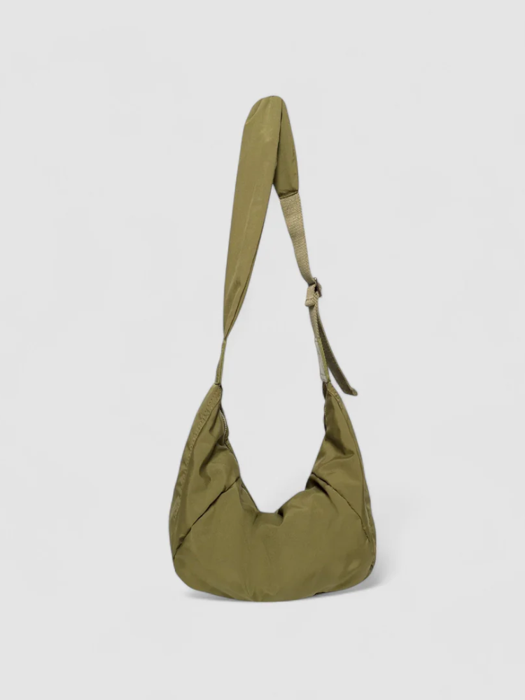 Lightweight Puffer Shoulder Bag – Water-Resistant & Spacious
