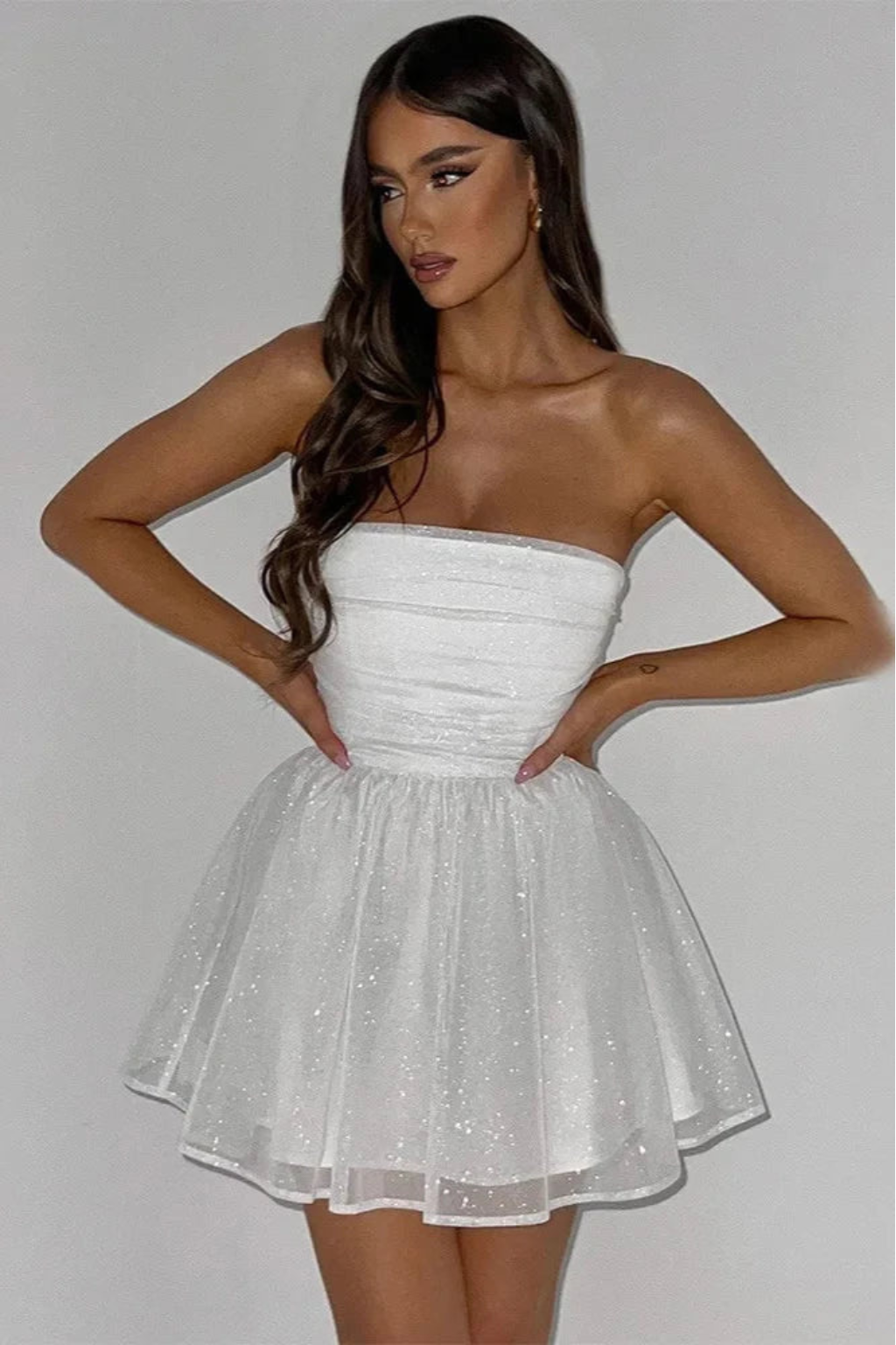 Strapless Mini Dress – Chic Glitter Finish & Statement Bow Detail