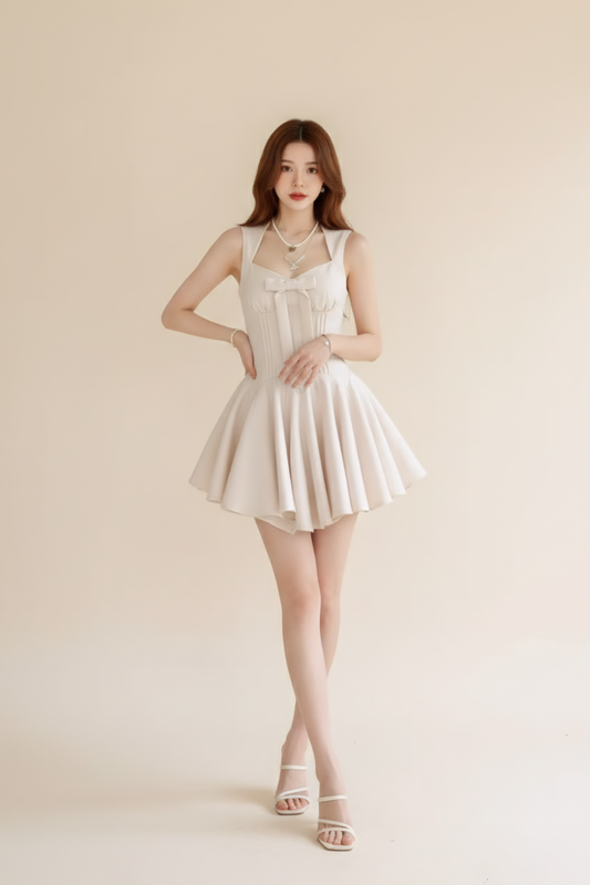 Pleated Mini Dress – Chic Corset Silhouette & Feminine Bow Detail