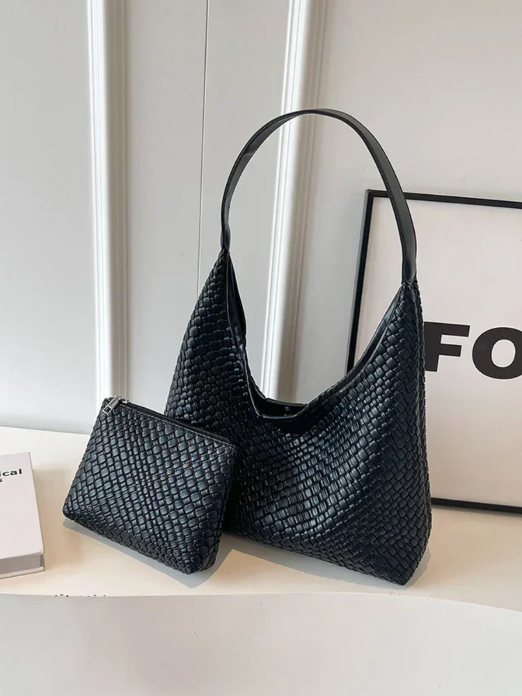 Woven Leather Shoulder Bag with Inner Pouch – Chic & Spacious