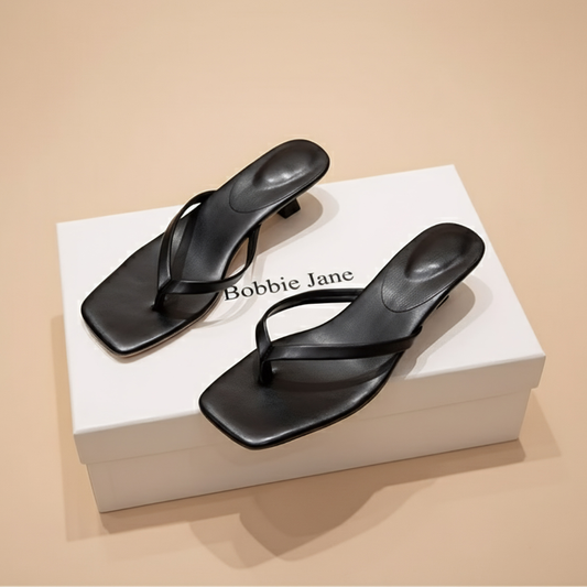 Thong Kitten Heeled Sandals – Minimalist Square-Toe Style