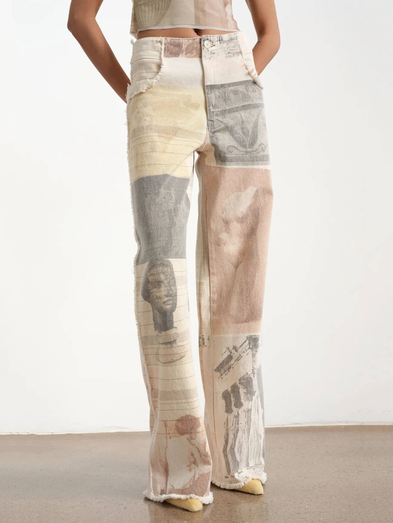 Women's Wide Leg Pants – Classical Art Print & Frayed Pocket Detail