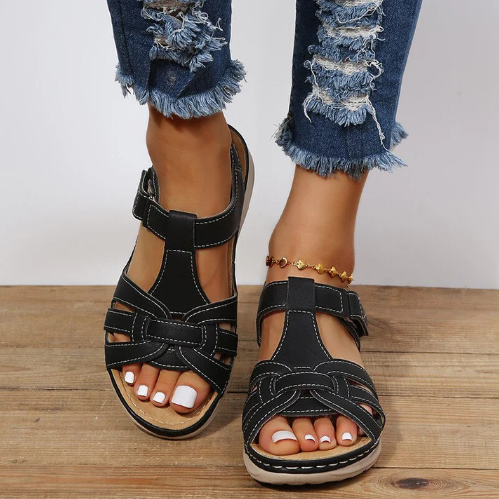 Modern Hiking Sandals – Supportive Cushioned Sole and Secure Strap