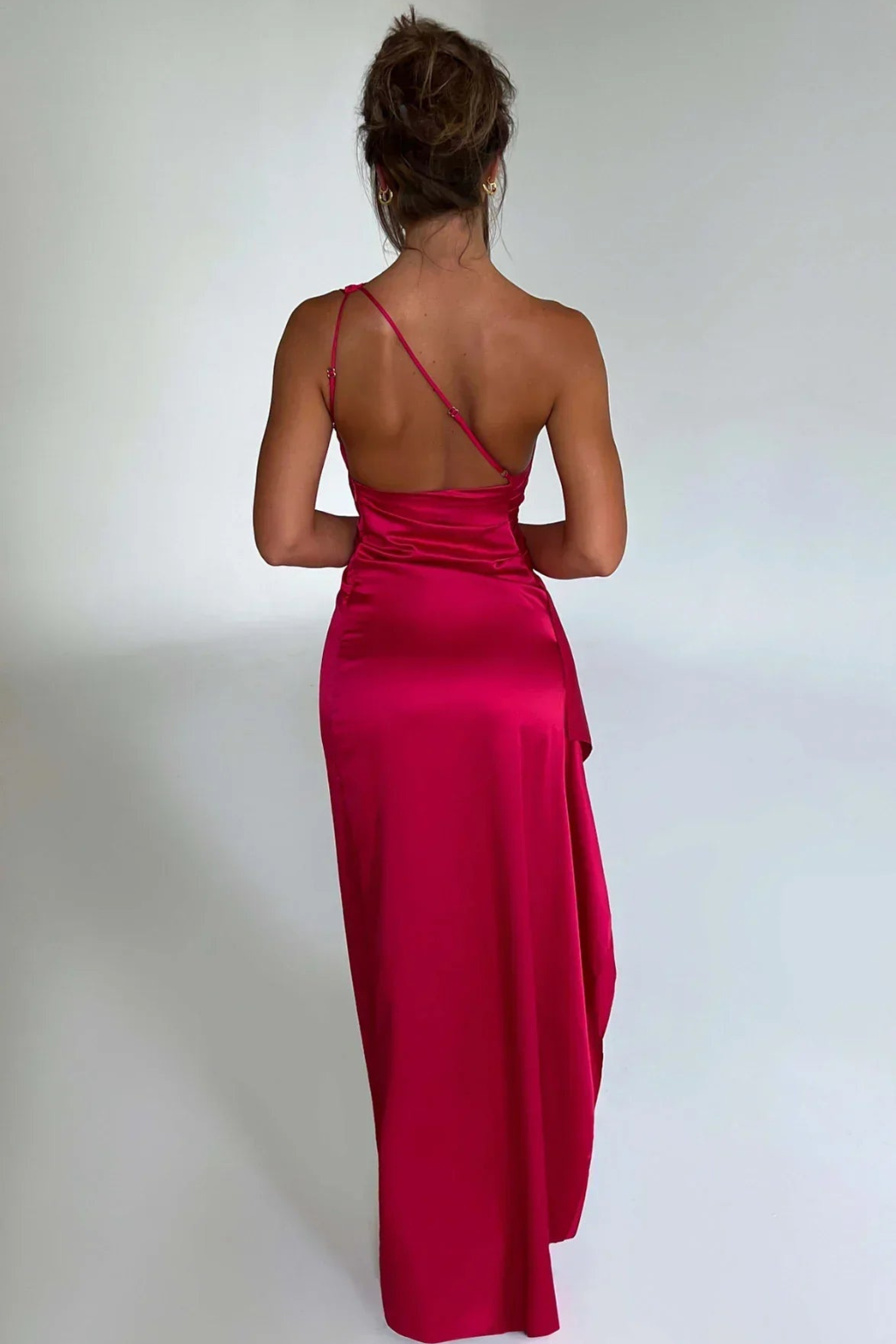 Satin One-Shoulder Evening Dress – Elegant Maxi Silhouette & High Split