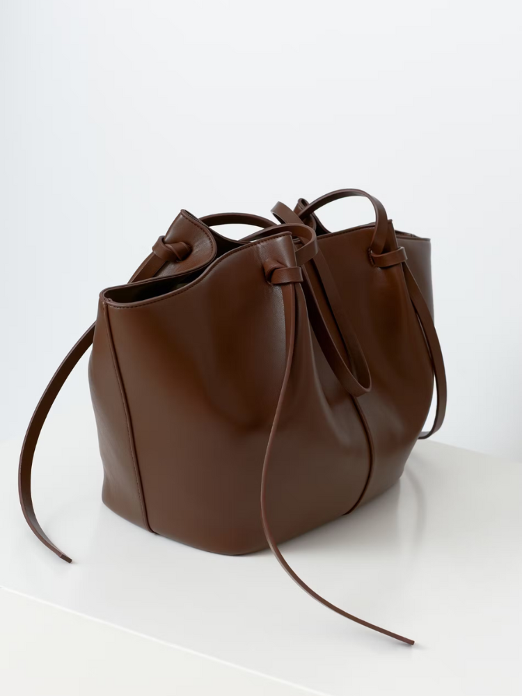 Elegant Large Leather Tote Bag – Chic Work & Laptop Shoulder Bag with Gold Detailing