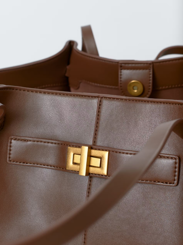 Elegant Large Leather Tote Bag – Chic Work & Laptop Shoulder Bag with Gold Detailing