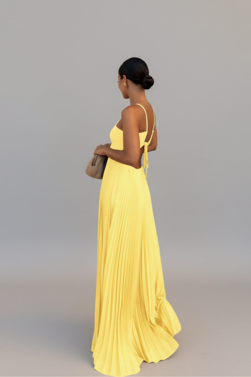 Elegant Pleated Maxi Dress – Strappy Cut-Out Evening Silhouette