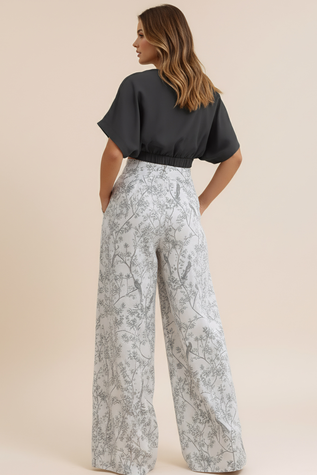 Chic Floral Two-Piece Set – Flowy Silhouette & Effortless Poise
