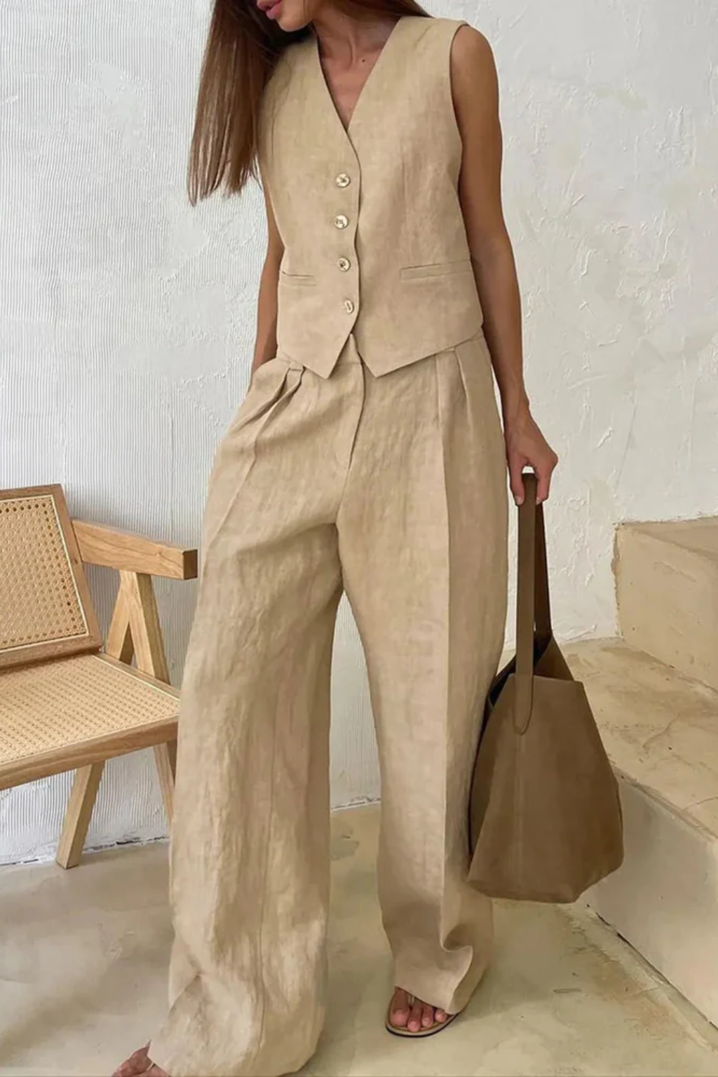 Polished Two-Piece Set – Sleeveless Vest and Wide-Leg Pants