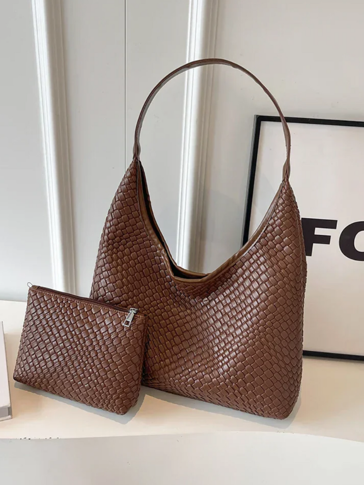 Woven Leather Shoulder Bag with Inner Pouch – Chic & Spacious