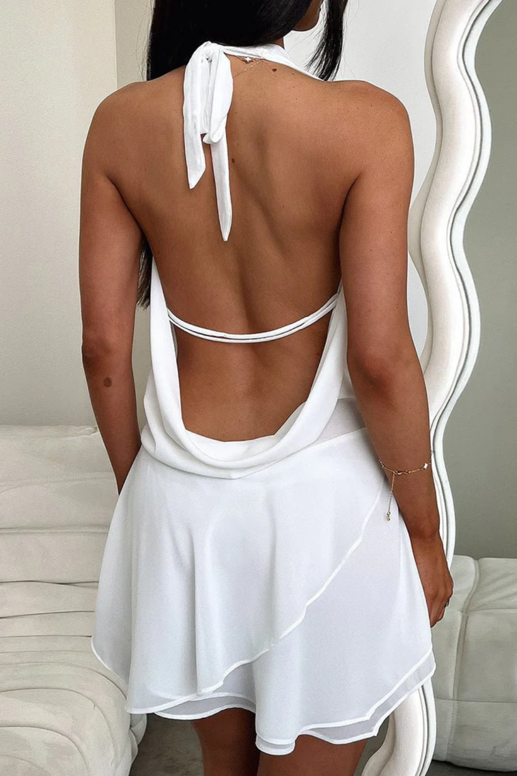 Chic Backless Halter Mini Dress – Draped Silhouette & Flowy Layers