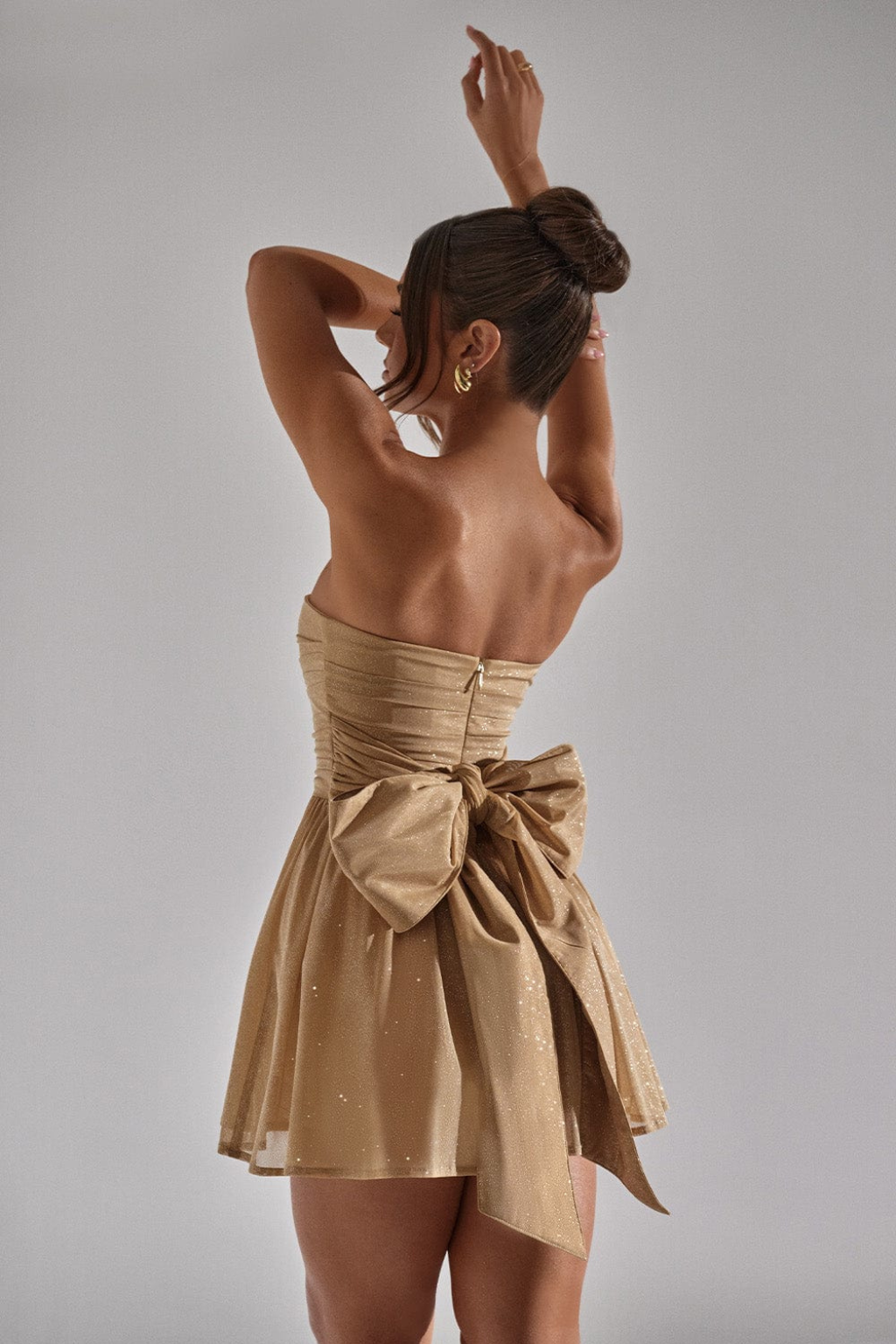Strapless Mini Dress – Chic Glitter Finish & Statement Bow Detail