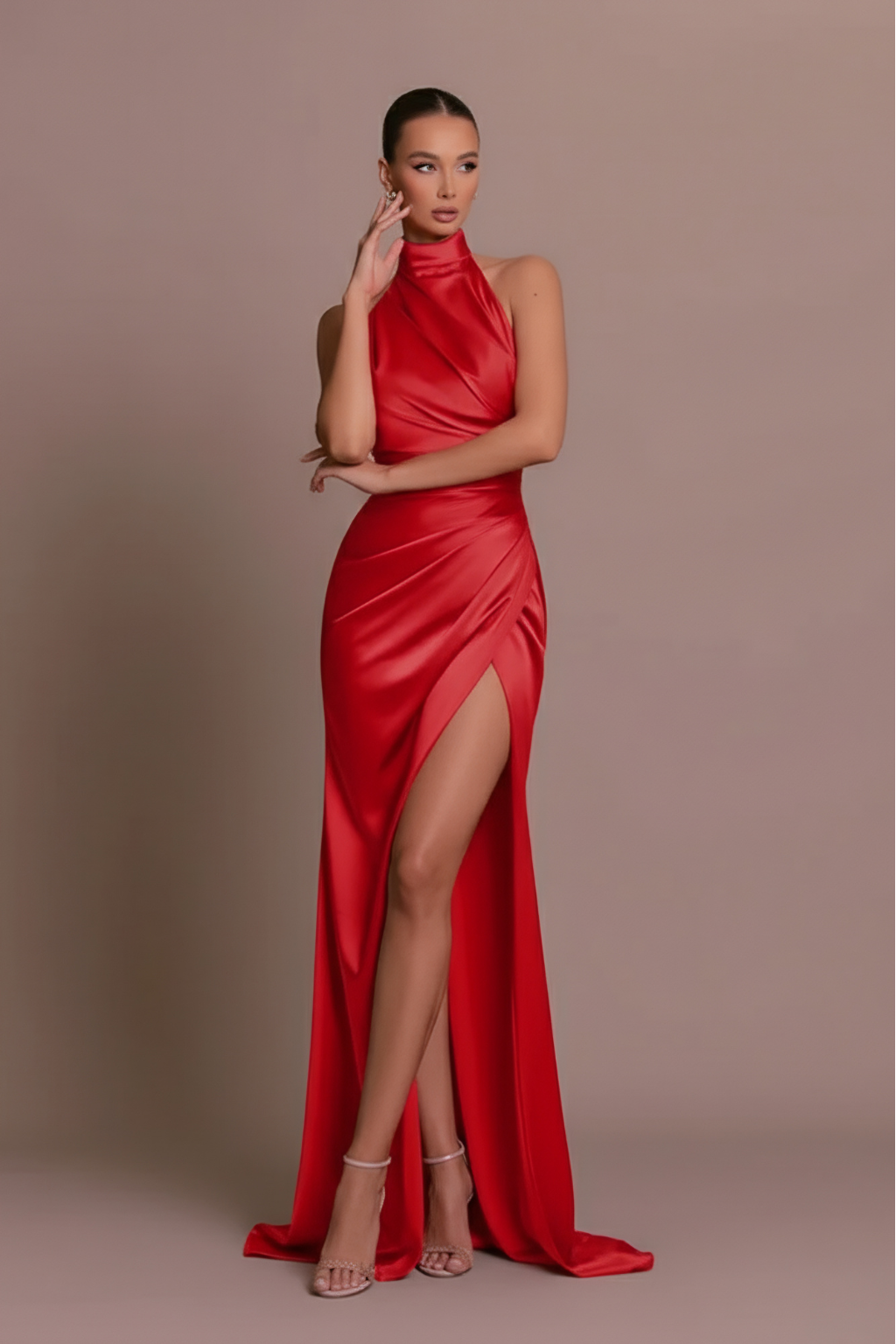 Elegant High-Slit Halter Neck Evening Dress – Satin Blend Formal Gown