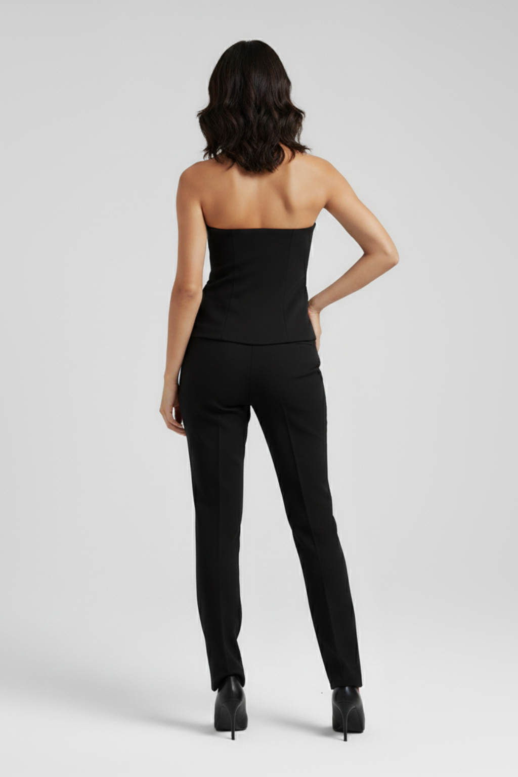 Refined Strapless Tailored Two-Piece Set – Tube Top & Straight-Leg Pants