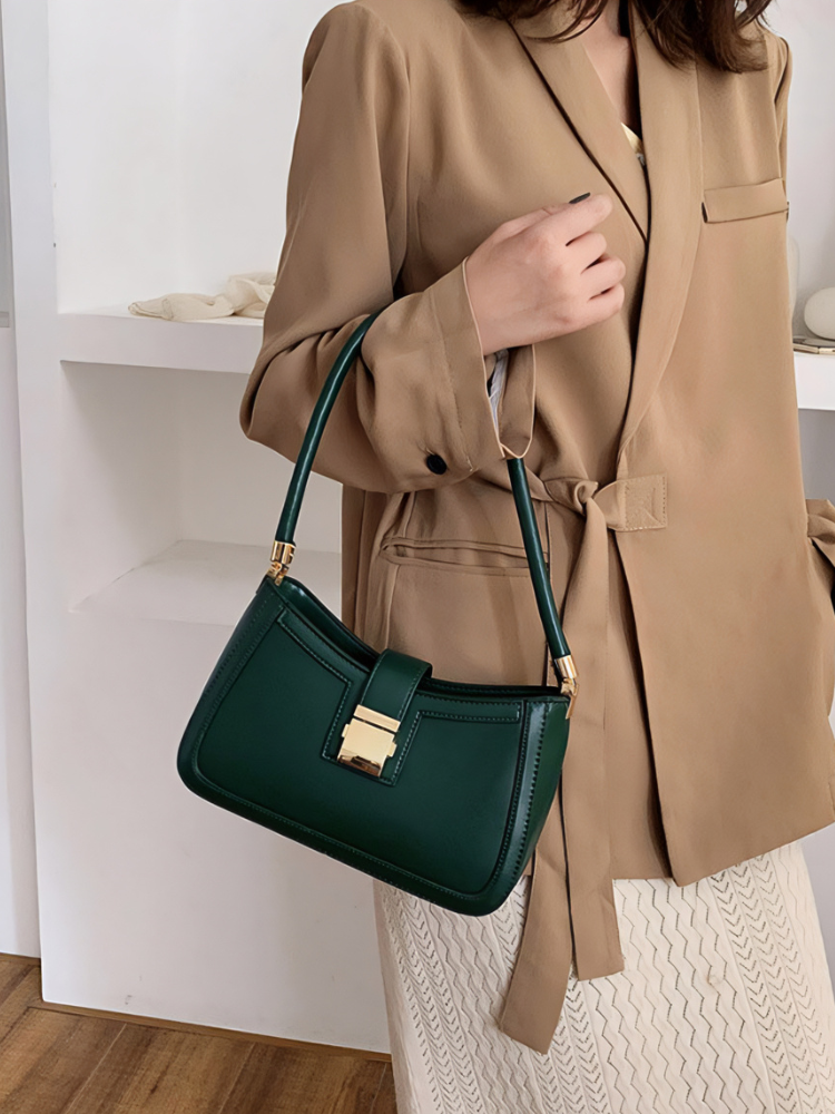 Chic Black Leather Shoulder Bag – Timeless Minimalist Design with Gold Clasp