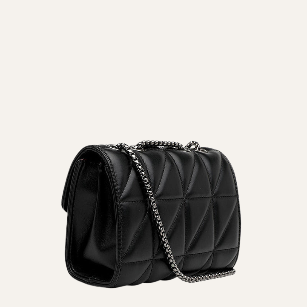 Women's Quilted Crossbody Bag – Chain Strap & Gunmetal Clasp Detail